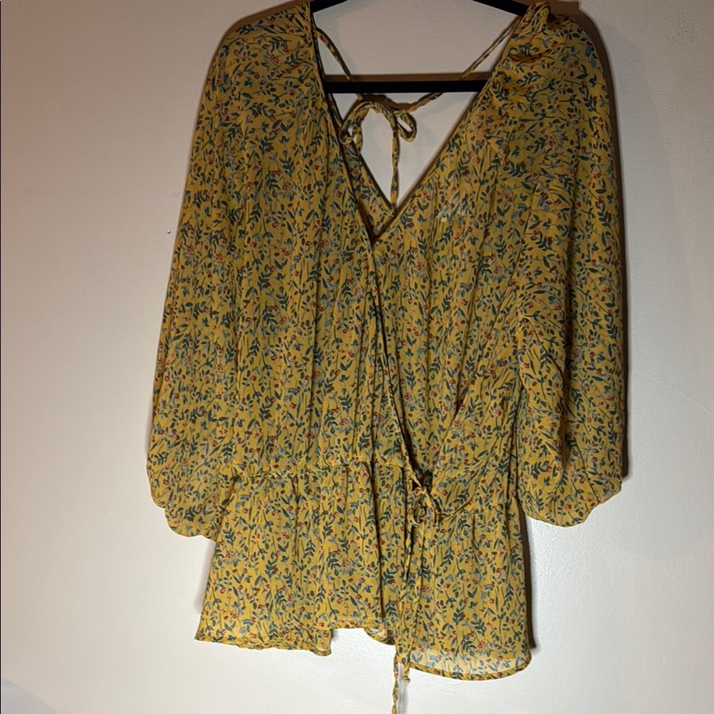 Ophelia Roe Floral Yellow Women's Top